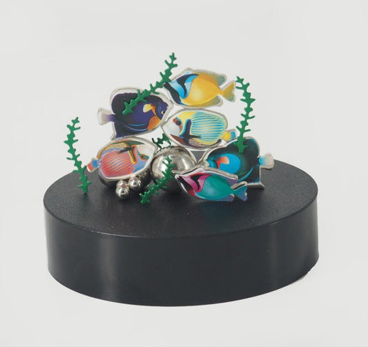 AZ Trading & Import Magnetic Desktop Sculpture (Aquarium)